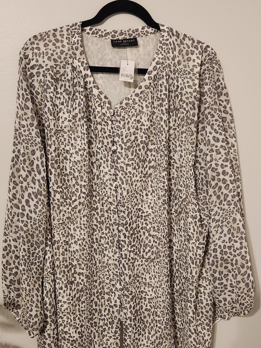 Lane Bryant Beige and Gray Leopard Print Button-Front Tunic